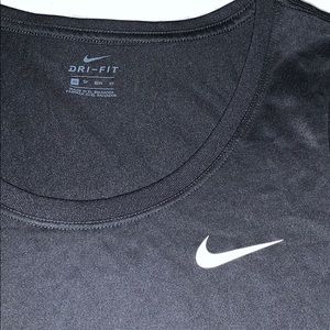 Nike dri fit tee NEVER WORN